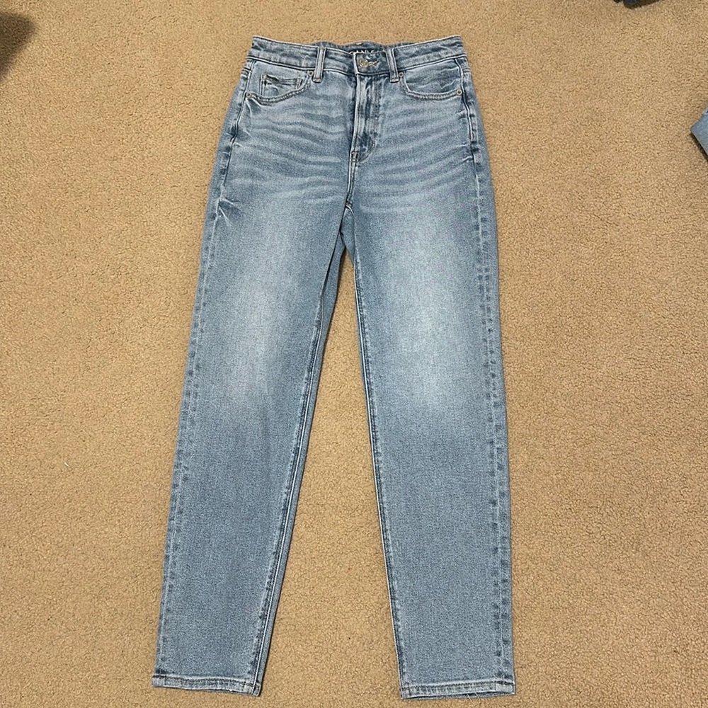 American Eagle straight leg jeans